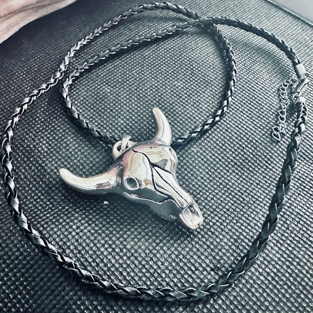 Unisex Bull Head 925 Sterling Silver Pendant on 24" Braided Leather Necklace NWT